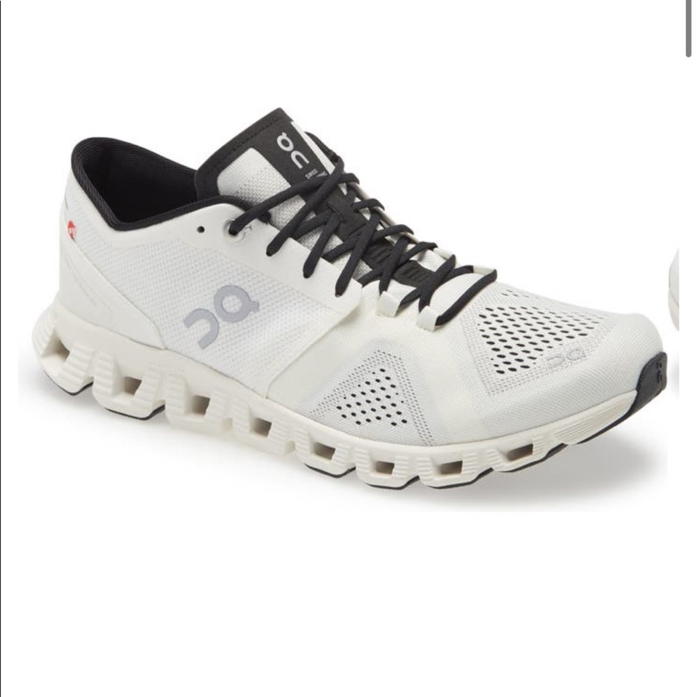 On cloud X  running sneakers 🕸